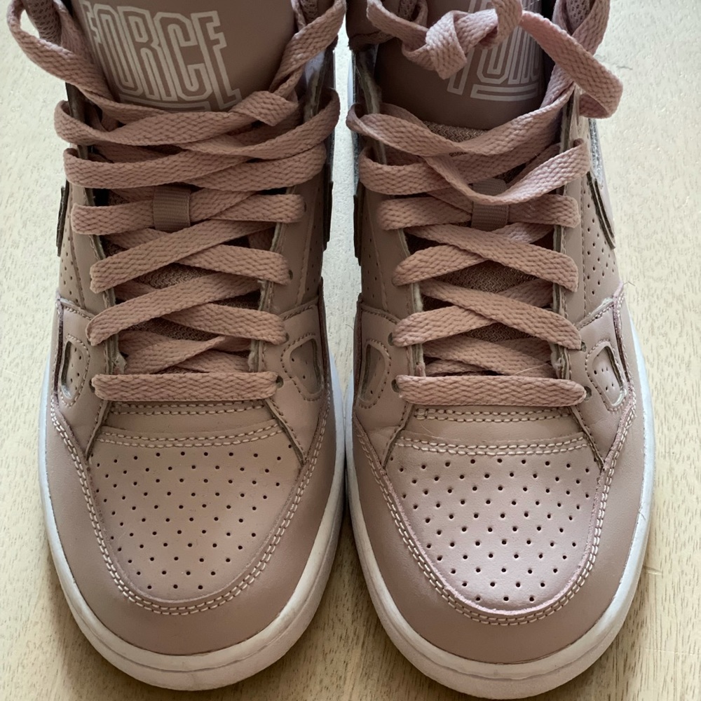 Sold on Mercari/ not for sale Nike Son of force rose particle blush pink